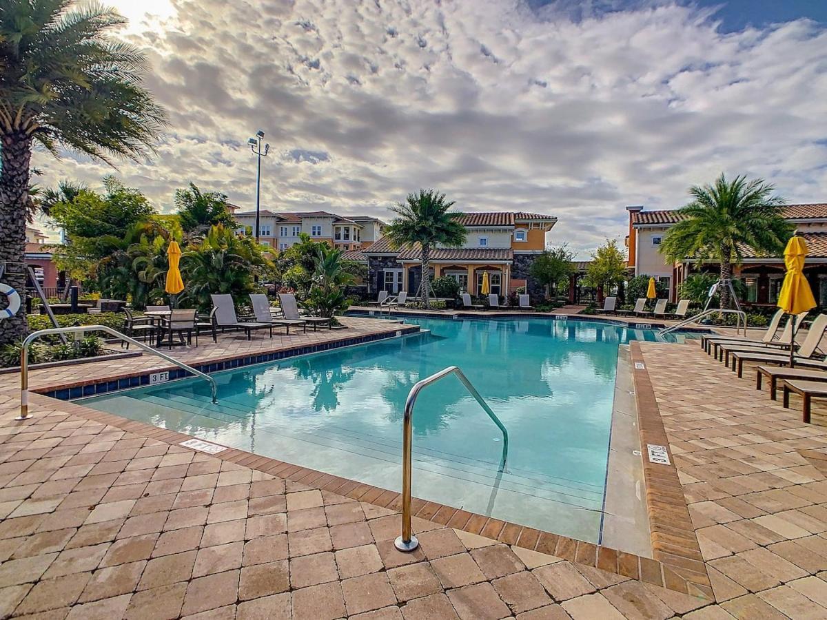 Convenient And Close To Kissimmee